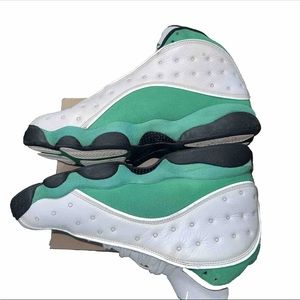 Jordan 13 lucky green size 10